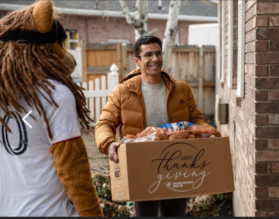 Thanksgiving Heroes photo 6