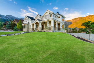 Utah Valley Parade of Homes #1 Judge's Choice Award Winner!