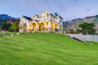 Utah Valley Parade of Homes #1 Judge's Choice Award Winner!