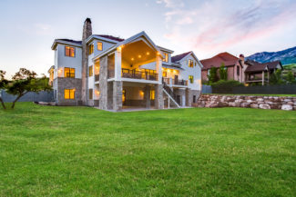 Utah Valley Parade of Homes #1 Judge's Choice Award Winner!