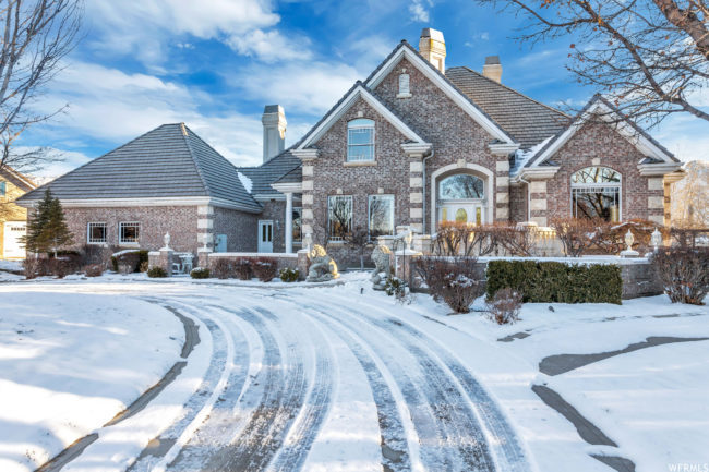 English Manor Estate in Highland, Utah
